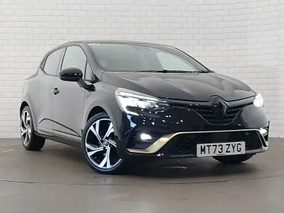 Used Renault Clio Engineered 145 HP (106 kW) 2023 Black Hatchback