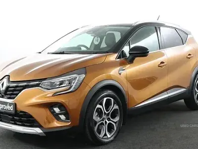 Used Renault Captur SE 143 HP (105 kW) 2022 Orange/black SUV