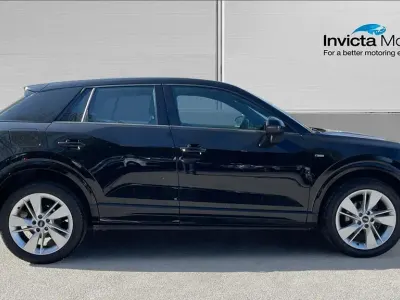 Begagnad Audi Q2 S-Line 150 HK (110 kW) 2022 Svart SUV