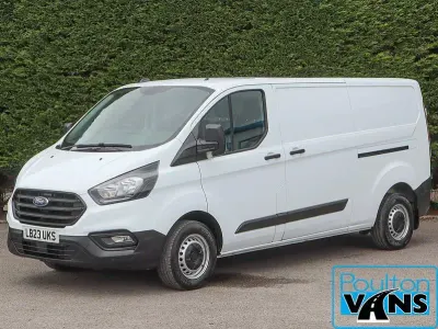 Used Ford Transit Custom 130 HP (95 kW) 2023 White Van