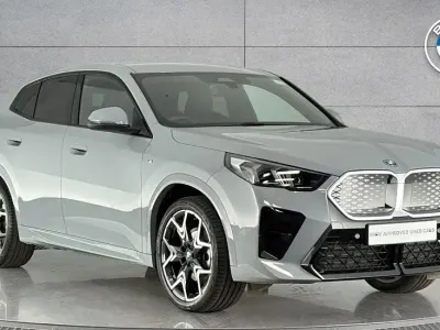 Novo BMW iX2 M Sport 227 kW (309 HP) 2025 Cinzento SUV