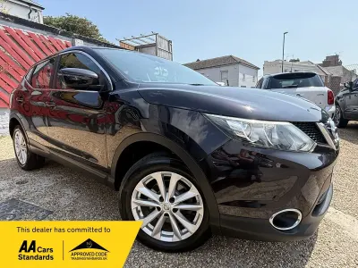 Used Nissan Qashqai Acenta 110 HP (80 kW) 2017 Black SUV