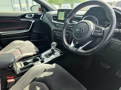 Used Kia ProCeed GT 201 HP (147 kW) 2019 Red Estate
