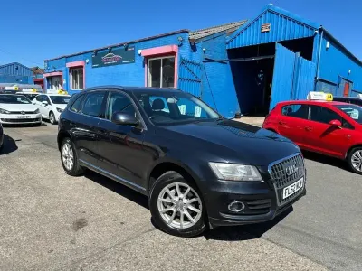 Begagnad Audi Q5 Design 2012 Blå SUV