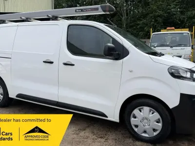 Used Citroën Dispatch 2016 White MPV