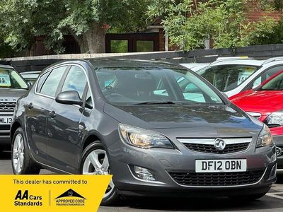 Used Vauxhall Astra SRi 125 HP (91 kW) 2012 Grey Hatchback