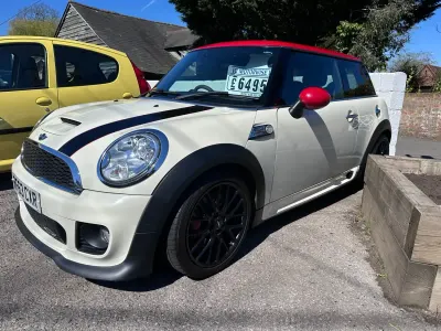 Używany Mini John Cooper Works Hatch 2014 Biały Hatchback