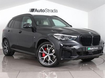 Begagnad BMW X5 M Sport 2022 Svart SUV
