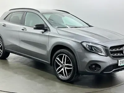Used Mercedes GLA180 Urban 122 HP (89 kW) 2020 Grey SUV