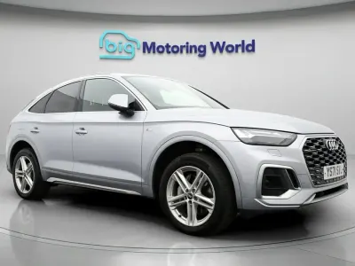 Begagnad Audi Q5 Sportback S-Line 295 HK (216 kW) 2021 Silver SUV