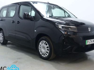 Used Vauxhall Combo Design Edition 100 kW (136 HP) 2025 Estate