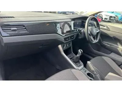 Used VW Polo Life 95 HP (69 kW) 2023 Blue Hatchback