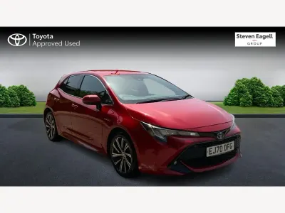 Used Toyota Corolla Design 122 HP (89 kW) 2020 Red Hatchback