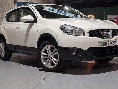White Used 2013 Nissan Qashqai Acenta SUV | £3,495 (Fair price)