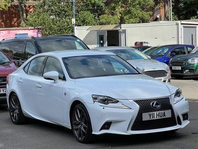 Lexus IS300h