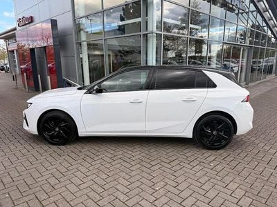 Used Vauxhall Astra S 128 HP (94 kW) 2025 White Hatchback