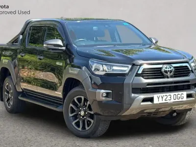 Used Toyota HiLux 204 HP (150 kW) 2023 Black Pickup