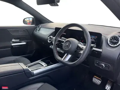 Begagnad Mercedes EQA250+