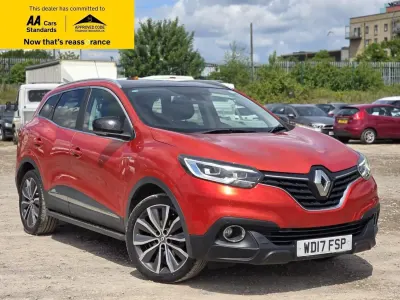 Usado Renault Kadjar Signature 130 CV (95 kW) 2017 Rojo SUV