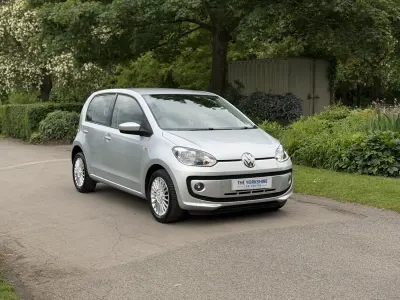 Usado VW up! high up! 2013 Prateado Citadino
