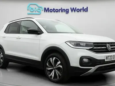 Usado VW T-Cross Black Edition 110 HP (80 kW) 2023 Branco SUV