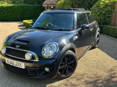 Used Mini Cooper S Hatch 184 HP (135 kW) 2012 Black Hatchback