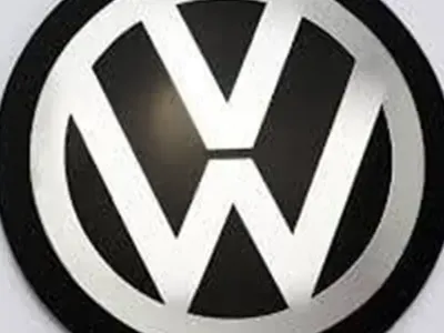 Usado VW Golf VII SE 130 HP (95 kW) 2018 Prateado Citadino