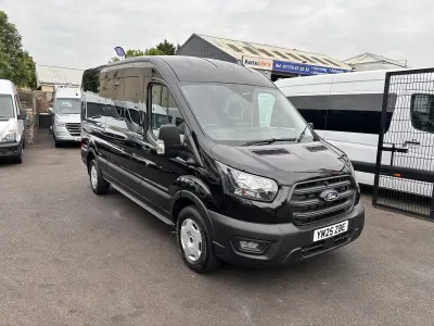 Nuevo Ford Transit Trend 130 CV (95 kW) 2025 Negro