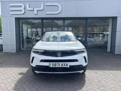 Second-hand Vauxhall Mokka Ultimate 98 kW (134 CP) 2022 Alb SUV