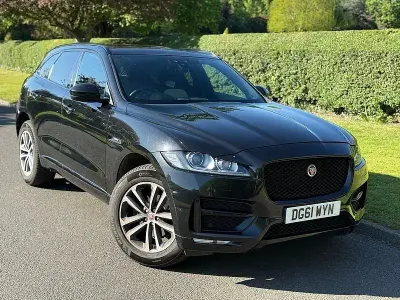 Used Jaguar F-Pace R-Sport 180 HP (132 kW) 2019 Black SUV