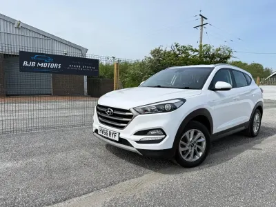 Used Hyundai Tucson SE 116 HP (85 kW) 2016 White SUV