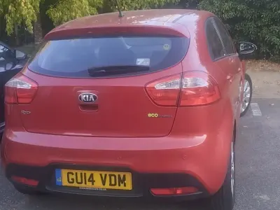 Used Kia Rio 90 HP (66 kW) 2014 Red Hatchback