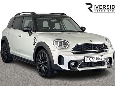 Melting silver Used 2022 Mini Cooper S Classic Hatchback | £22,990 (Fair price)
