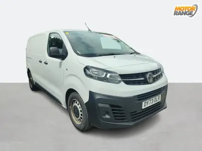 Used Vauxhall Vivaro S 100 HP (73 kW) 2023 White MPV