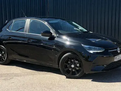 Second-hand Vauxhall Corsa Edition 75 CP (55 kW) 2022 Negru Hatchback