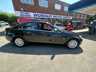 Used Mercedes C200 Elegance 2008 Metallic black Sedan