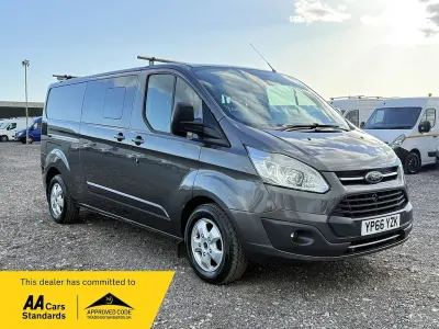 Usado Ford Transit Custom Limited 130 HP (95 kW) 2016 Cinzento Van