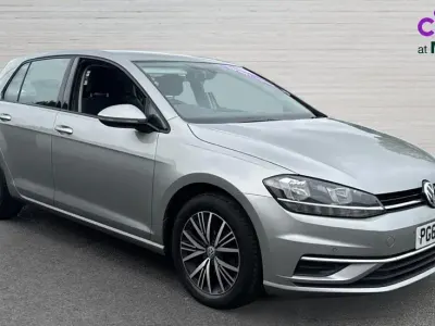 Used VW Golf VII SE 115 HP (84 kW) 2019 Silver Hatchback