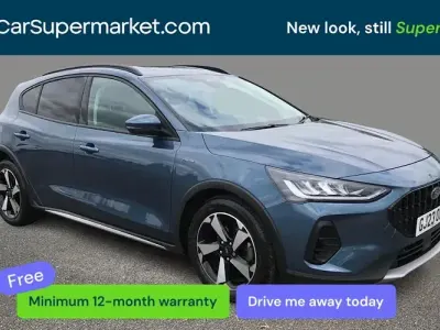 Używany Ford Focus Active 125 KM (91 kW) 2023 Niebieski Hatchback