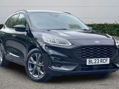 Second-hand Ford Kuga ST-Line 150 CP (110 kW) 2023 Negru SUV