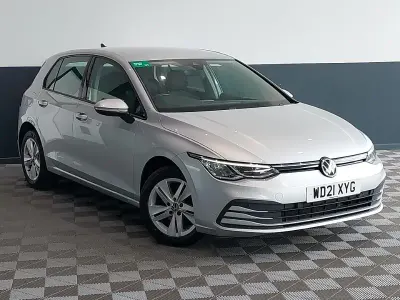 Used VW Golf VII Life 115 HP (84 kW) 2021 Silver Hatchback