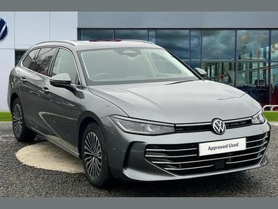 Used VW Passat Elegance 200 HP (147 kW) 2025 Grey Estate