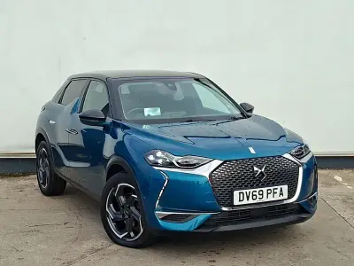 Used DS Automobiles DS3 Ultra Prestige 131 HP (96 kW) 2020 Blue Hatchback