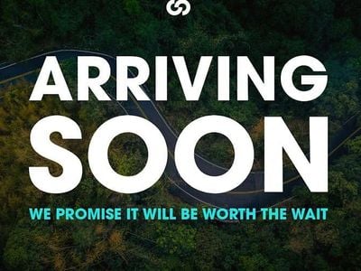 Used VW Golf VIII R-line 150 HP (110 kW) 2023 Black Hatchback