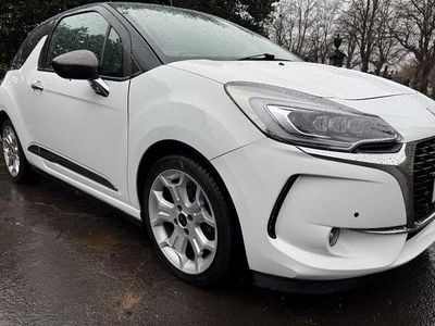 Used DS Automobiles DS3 Ultra Prestige 120 HP (88 kW) 2017 White Hatchback