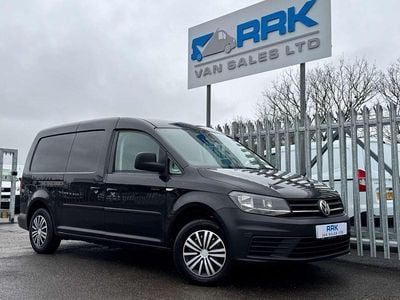 Used VW Caddy Maxi Startline 102 HP (75 kW) 2016 Black MPV