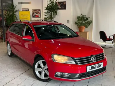 Usado VW Passat Sport 105 HP (77 kW) 2011 Vermelho Carrinha