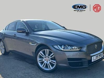Used Jaguar XE Ingenium 200 HP (147 kW) 2019 Grey Sedan