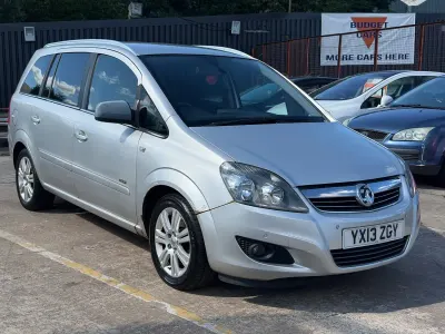 Used Vauxhall Zafira Design Edition 110 HP (80 kW) 2013 Silver MPV