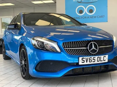Used Mercedes A200 AMG Line Premium Plus 136 HP (100 kW) 2015 Blue Hatchback
